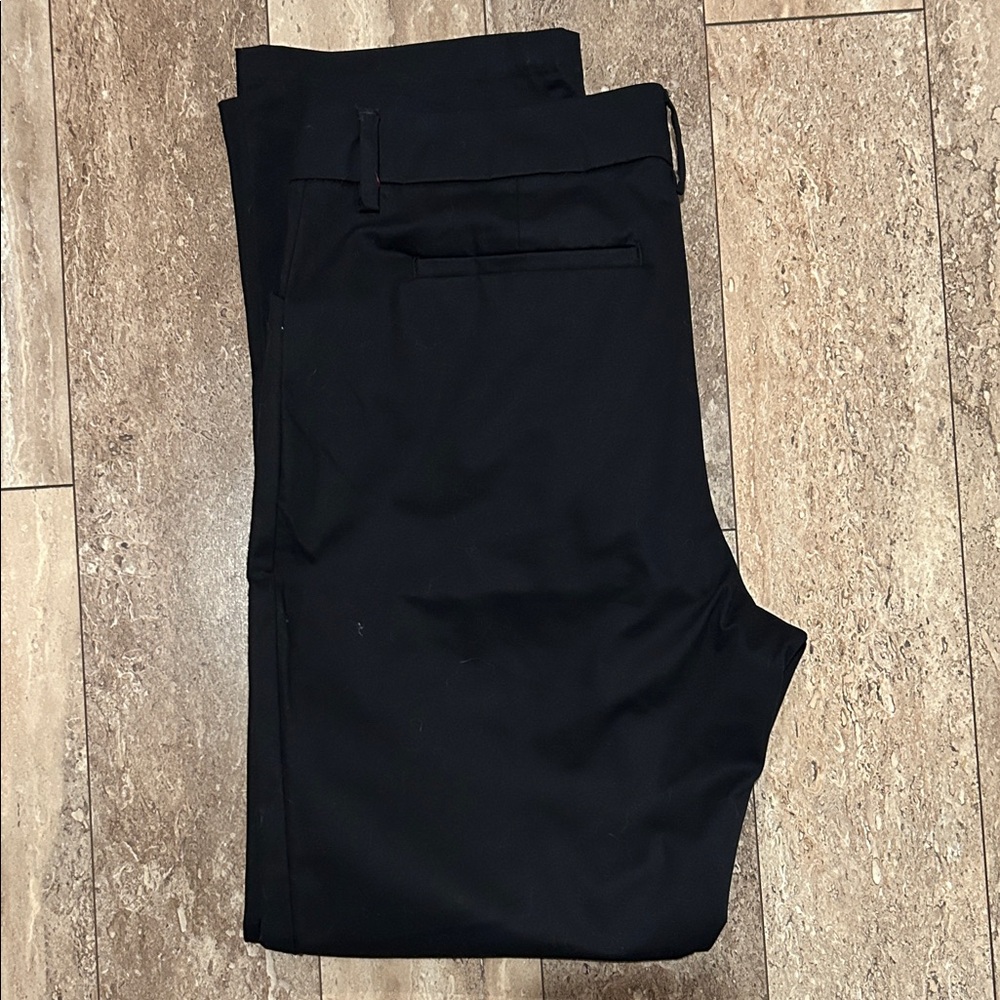 Lee women’s Black Chinos - Picture 4 of 4